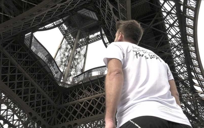 Course la verticale de la tour