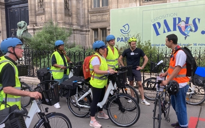 6-person bicycle delegation